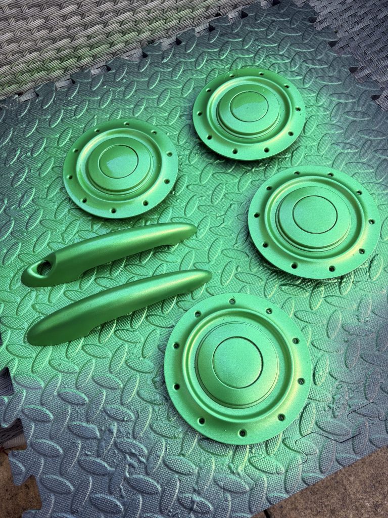 Painting trims metallic hulk green